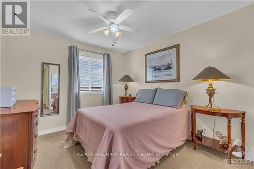 32 Felker Way, South Dundas, ON - Indoor Photo Showing Bedroom