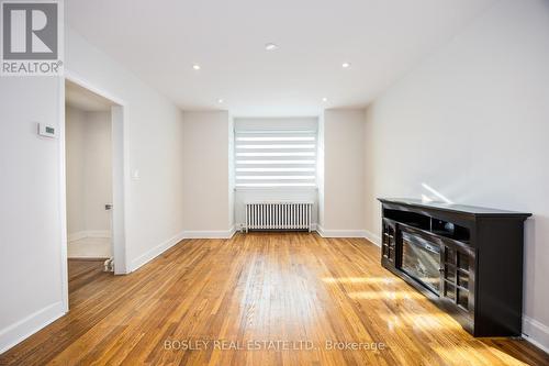 382 Merton Street, Toronto, ON - Indoor