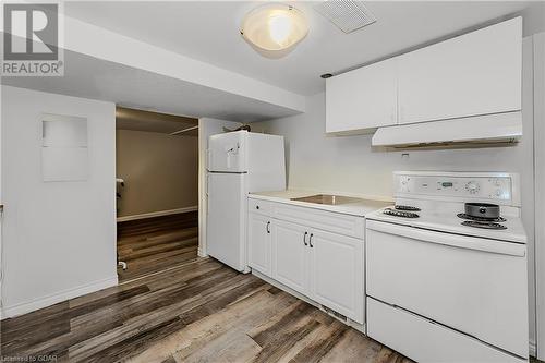 46 Appalachian Crescent, Kitchener, ON - Indoor Photo Showing Kitchen