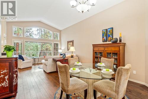 4141 Gallaghers Boulevard S, Kelowna, BC - Indoor Photo Showing Dining Room