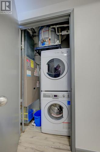 2211 - 258B Sunview Street, Waterloo, ON - Indoor Photo Showing Laundry Room