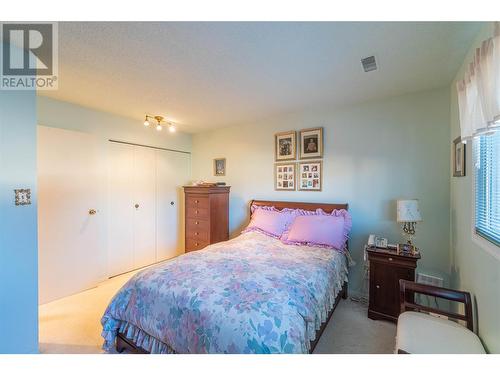 250 Pemberton Terrace Unit# 1, Kamloops, BC - Indoor Photo Showing Bedroom