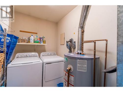 250 Pemberton Terrace Unit# 1, Kamloops, BC - Indoor Photo Showing Laundry Room