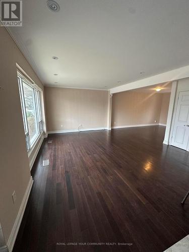 388 Allen Court, Richmond Hill, ON - Indoor Photo Showing Other Room