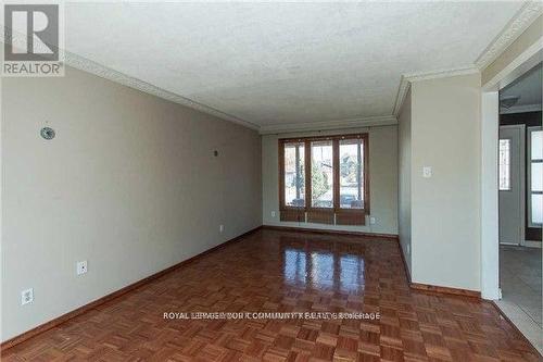 90 Elgin Mills Road W, Richmond Hill, ON - Indoor Photo Showing Other Room