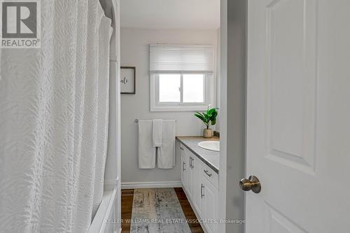 22 - 149 St. Catharine Street, West Lincoln, ON - Indoor Photo Showing Bathroom