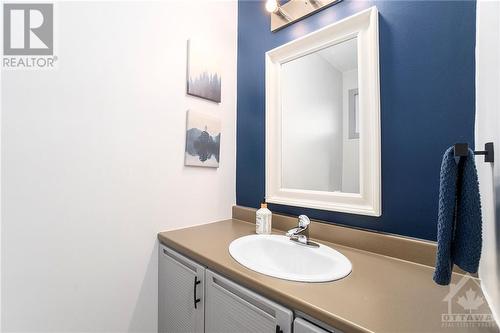 2939 Fairlea Crescent Unit#27, Ottawa, ON - Indoor Photo Showing Bathroom