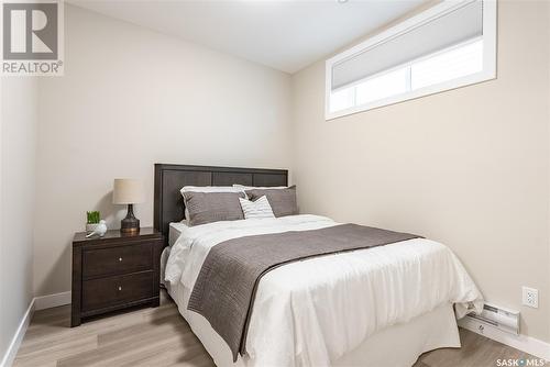 907 Traeger Manor, Saskatoon, SK - Indoor Photo Showing Bedroom