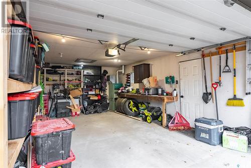 366 Wedge Road, Saskatoon, SK - Indoor Photo Showing Garage