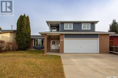 659 Candle Way, Saskatoon, SK - Outdoor With Facade