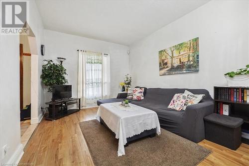 63 Clyde Street, Hamilton, ON - Indoor Photo Showing Living Room