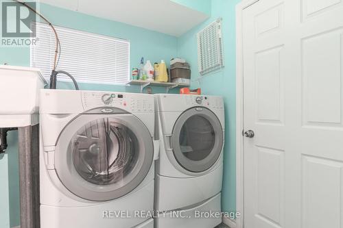 28 Wakeford Road, Kawartha Lakes (Little Britain), ON - Indoor Photo Showing Laundry Room