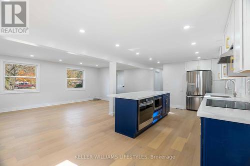 314 Laughton Crescent, Strathroy-Caradoc (Sw), ON - Indoor Photo Showing Kitchen