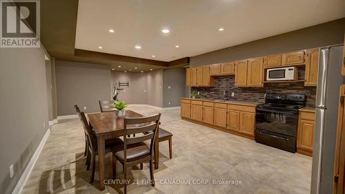 1659 Hamilton Road, London, ON - Indoor