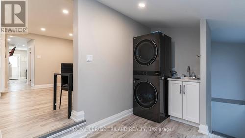 185 Queen Street, West Elgin (Rodney), ON - Indoor Photo Showing Laundry Room