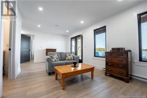 490 Glebe Road, Chamcook, NB - Indoor Photo Showing Living Room