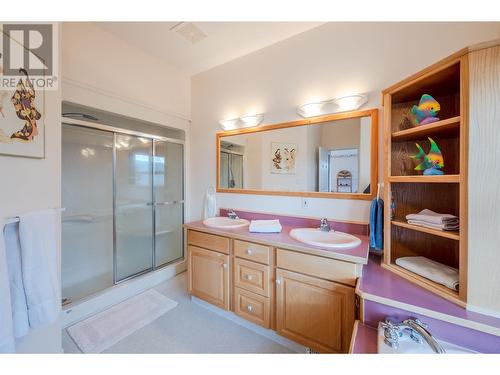 19409 Mcdougald Road, Summerland, BC - Indoor Photo Showing Bathroom