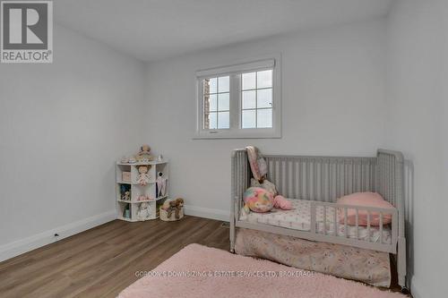 24 - 1098 King Street W, Kingston (Central City West), ON - Indoor Photo Showing Bedroom