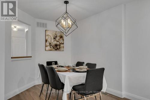 24 - 1098 King Street W, Kingston (Central City West), ON - Indoor Photo Showing Dining Room