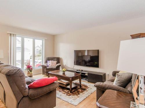 Salon - 20 Rue James-Byrne, Gatineau (Aylmer), QC - Indoor Photo Showing Living Room