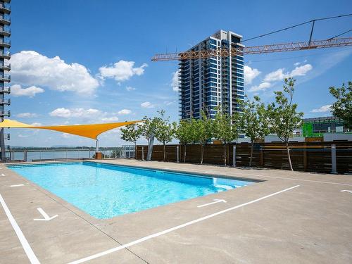 Piscine - 125-111 Ch. De La Pointe-Nord, Montréal (Verdun/Île-Des-Soeurs), QC - Outdoor With In Ground Pool