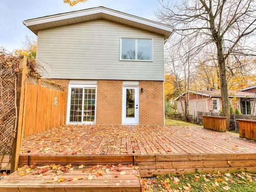 Terrasse - 12 Crois. Wood, Beaconsfield, QC - Outdoor With Exterior