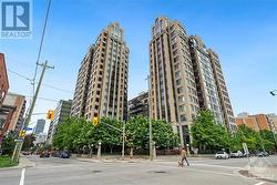 245 KENT STREET UNIT#605  Ottawa, ON K2P 0A5