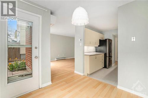 Dining Room - 6 O'Meara Street Unit#4, Ottawa, ON - Indoor Photo Showing Kitchen