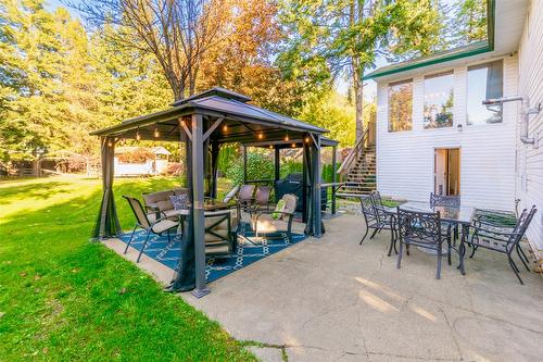 4179 Ashe Crescent, Scotch Creek, BC - Outdoor With Deck Patio Veranda