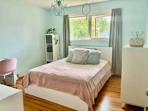 633 Waverley Street, Winnipeg, MB - Indoor Photo Showing Bedroom