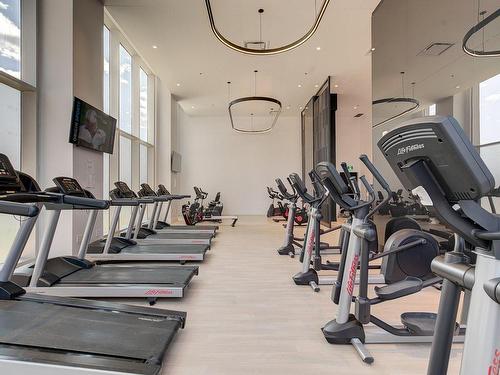 Exercise room - 1004-2320 Rue Tupper, Montréal (Ville-Marie), QC - Indoor Photo Showing Gym Room