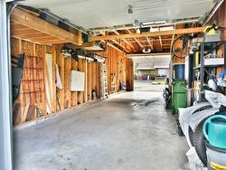 Garage - 