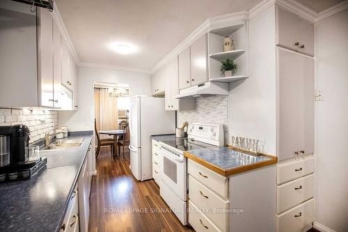 64-700 Harmony Rd N, Oshawa, ON - Indoor Photo Showing Kitchen