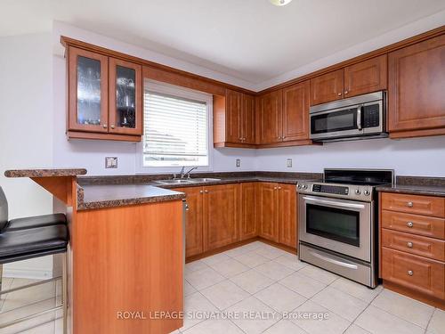 1327 Corm St, Innisfil, ON - Indoor Photo Showing Kitchen With Double Sink