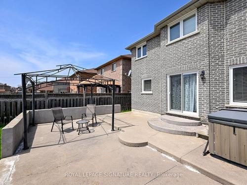 1327 Corm St, Innisfil, ON - Outdoor With Exterior