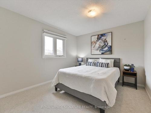 4273 Credit Pointe Dr, Mississauga, ON - Indoor Photo Showing Bedroom