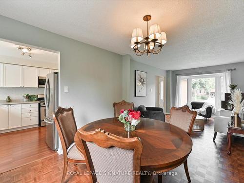 4273 Credit Pointe Dr, Mississauga, ON - Indoor Photo Showing Dining Room