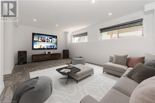 1023 Devonshire Avenue Unit# 3, Woodstock, ON - Indoor Photo Showing Living Room