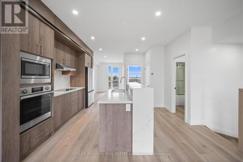 33 - 73 Warren Trail, Welland, ON - Indoor Photo Showing Kitchen