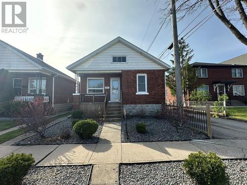 1057 Ellis Avenue, Windsor, ON - Outdoor With Facade