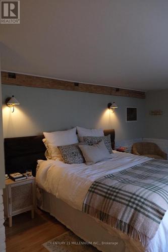 85 Ninth Street, Collingwood, ON - Indoor Photo Showing Bedroom