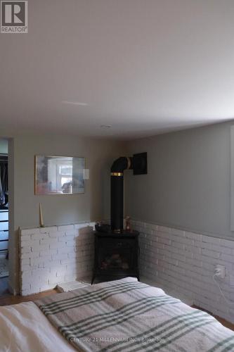 85 Ninth Street, Collingwood, ON - Indoor Photo Showing Bedroom