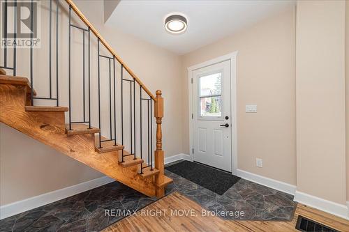 89 Douglas Street, Orillia, ON - Indoor Photo Showing Other Room