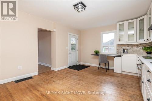 89 Douglas Street, Orillia, ON - Indoor Photo Showing Kitchen