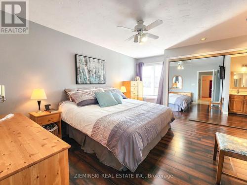 502 Nosov Drive, Iroquois Falls, ON - Indoor Photo Showing Bedroom