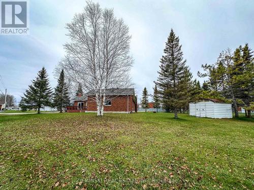 502 Nosov Drive, Iroquois Falls, ON - Outdoor