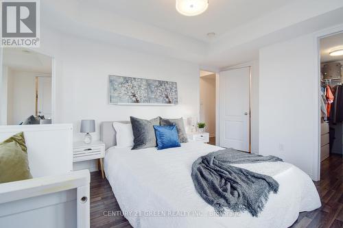 32 - 2508 Post Road, Oakville, ON - Indoor Photo Showing Bedroom