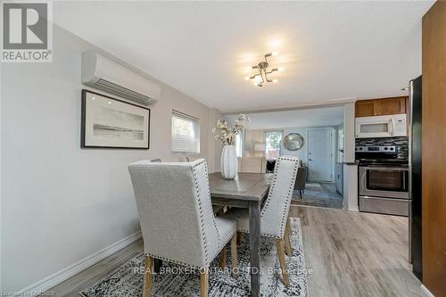 262 Pine Street, Milton, ON - Indoor Photo Showing Dining Room