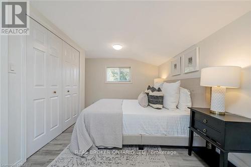 262 Pine Street, Milton, ON - Indoor Photo Showing Bedroom