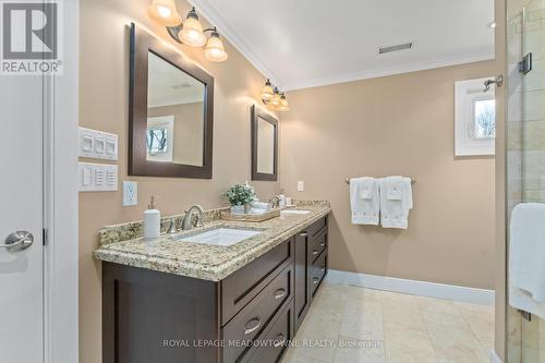 47 Dawson Crescent, Halton Hills, ON - Indoor Photo Showing Bathroom